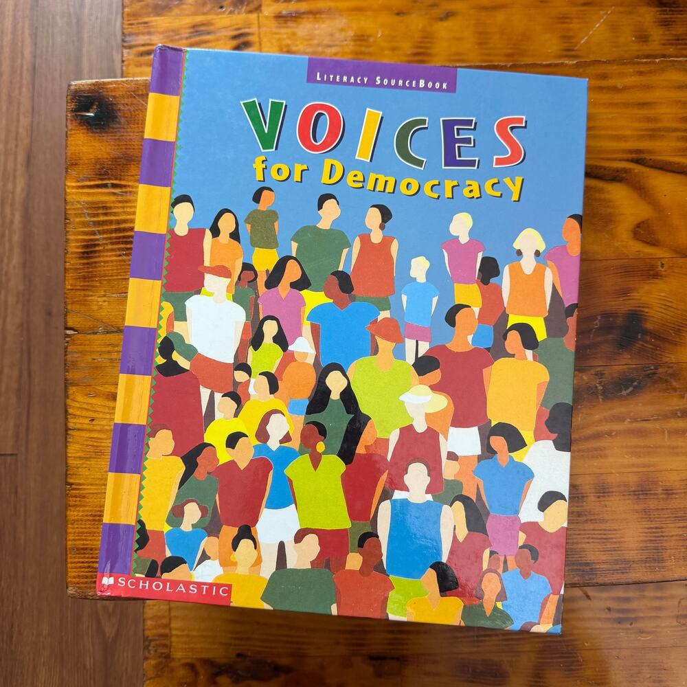 Vintage 1996 Literary Source Book Voices For Democracy Hardcover Textbook